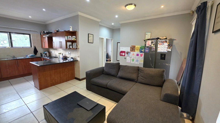 To Let 2 Bedroom Property for Rent in Melodie North West